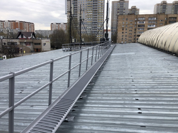 Эвакуационный трап Roofsystems Prestige, L=692 мм